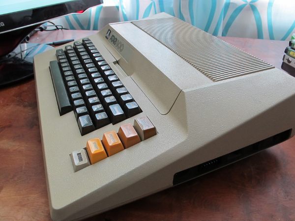 atari_800_side