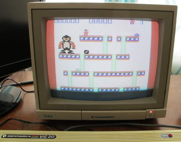 vic_20_krazy_kong_running