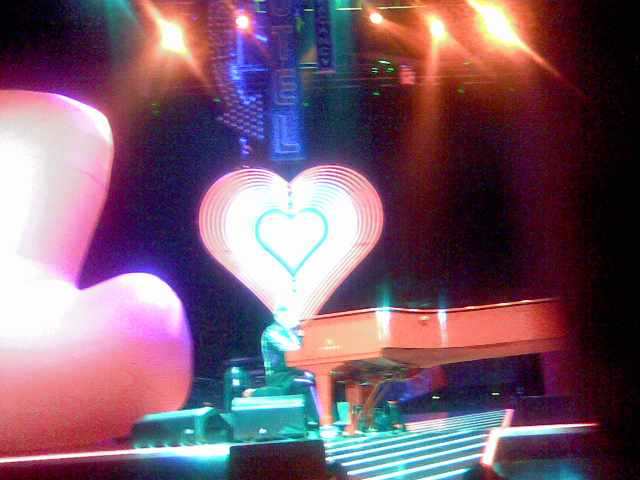 elton_john_helsinki_2009