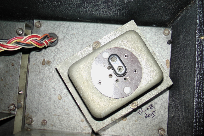 vox long tom internals 02