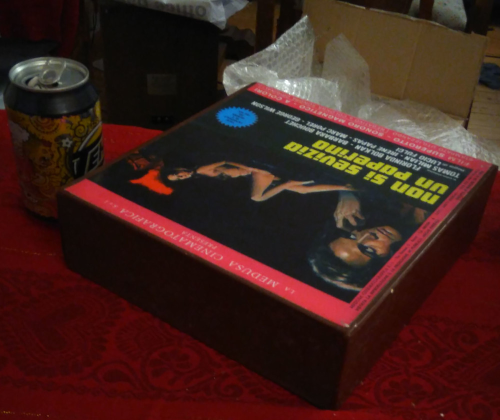 non si sevizia un paperino super 8 film box 01