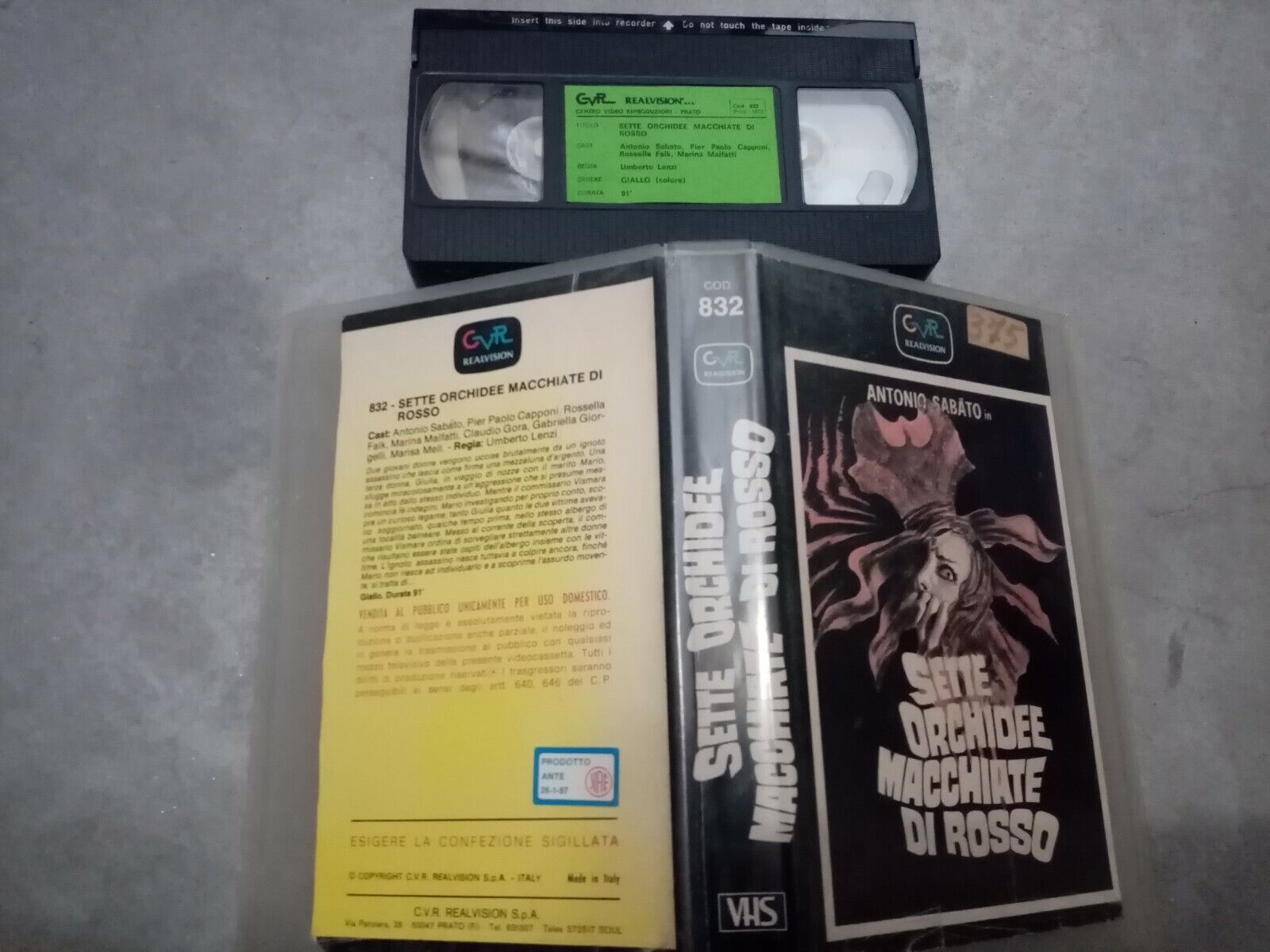 Sette Orchidee Macchiate Di Rosso VHS tape